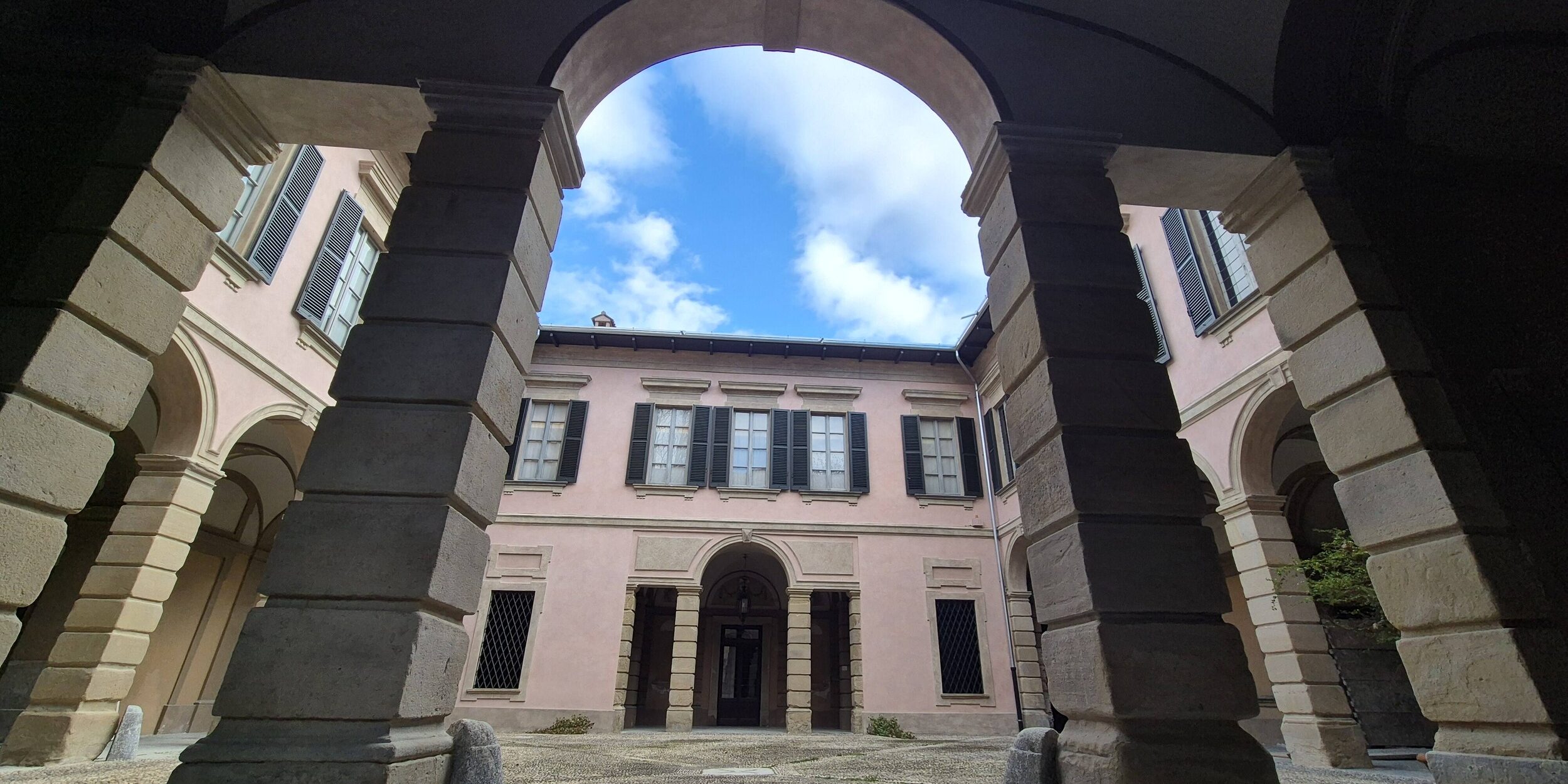 Villa-Manzoni_reference
